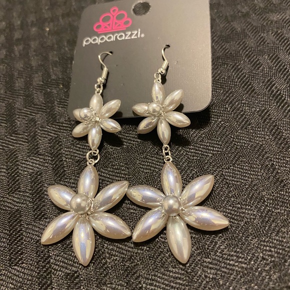 Paparazzi Jewelry Bling!!! - Picture 13 of 14